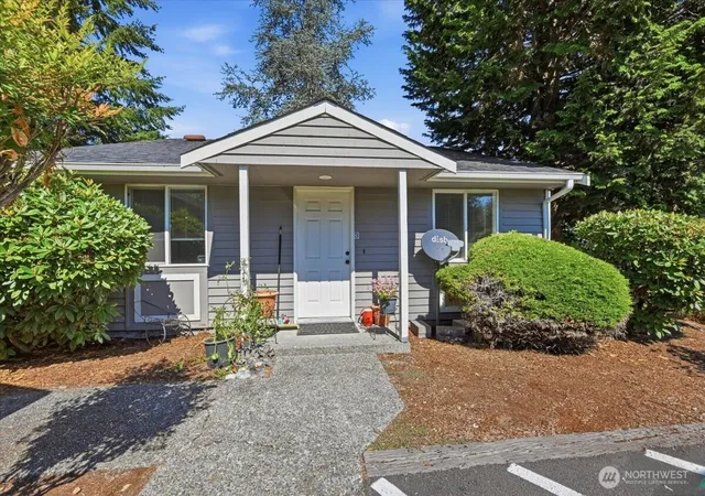 Single family home for sale at 406 E Pioneer St #A, Granite Falls, WA 98252 | MLS# NWM2588213