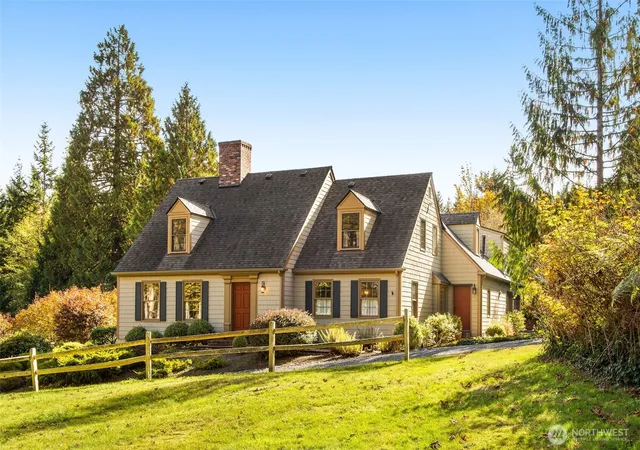 Single family home for sale at 18226 Dubuque Rd, Snohomish, WA 98290 | MLS# NWM2588237
