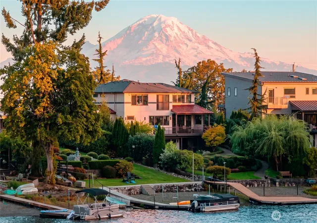 Single family home for sale at 19611 Military Rd S, SeaTac, WA 98188 | MLS# NWM2588248