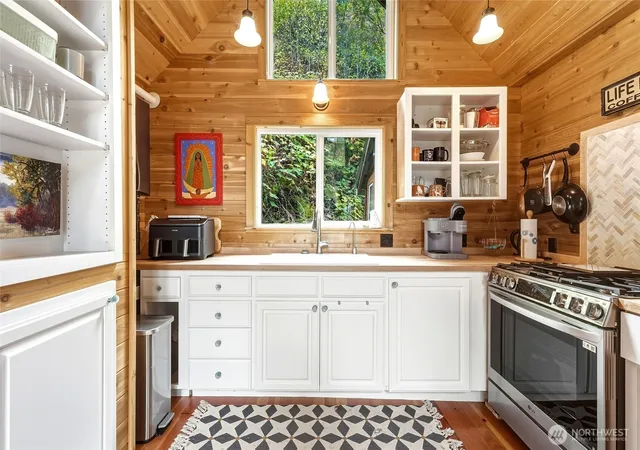 Photo 4 of Single family home for sale at 48 Kooskooskie Rd, Walla Walla, WA 99362 | MLS# NWM2588250 | Listing updated on 2026-10-04