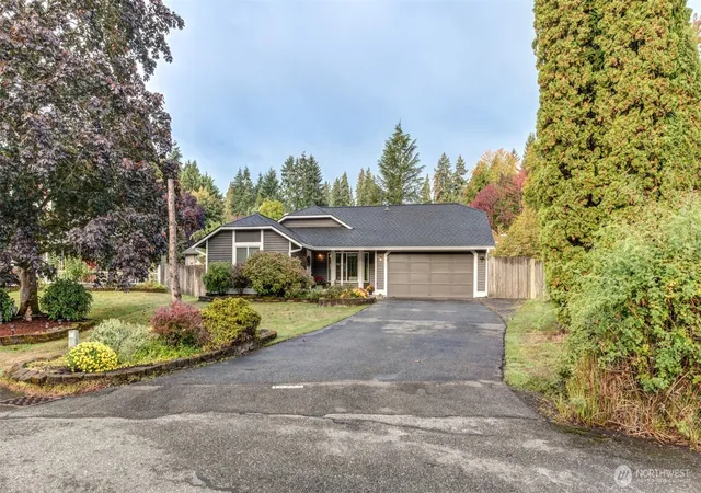 Photo 2 of Single family home for sale at 16718 6th Avenue Se, Bothell, WA 98012 | MLS# NWM2588264 | Listing updated on 2026-10-01