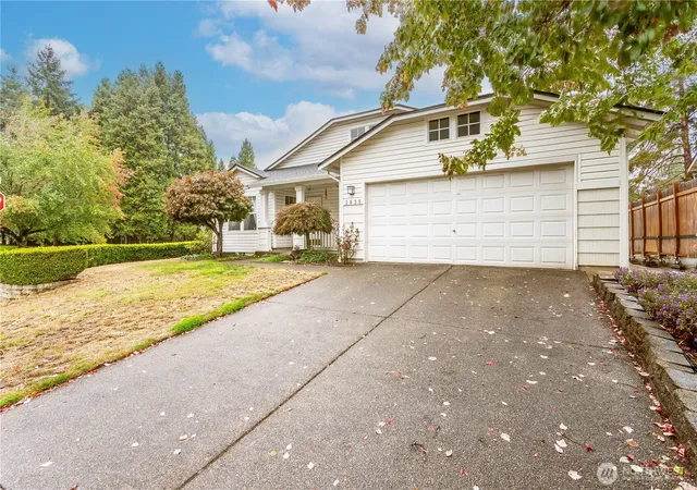 Photo 2 of Single family home for sale at 2835 U St Se, Auburn, WA 98002 | MLS# NWM2588270 | Listing updated on 2026-10-01