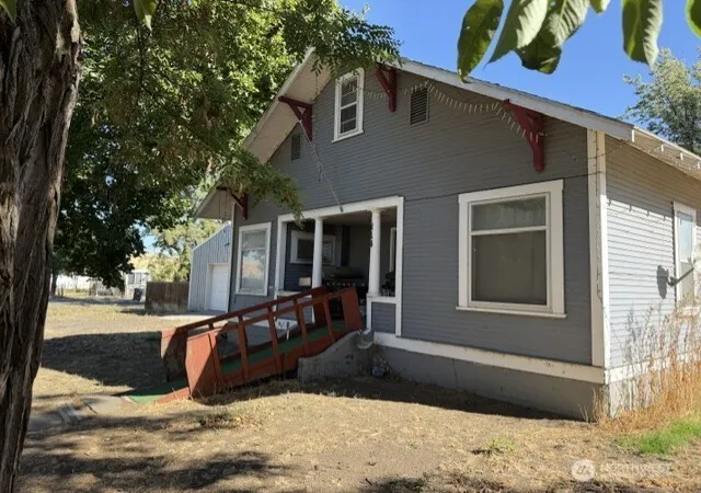 Photo 2 of Single family home for sale at 114 N F St, Prescott, WA 99348 | MLS# NWM2588289 | Listing updated on 2026-10-03