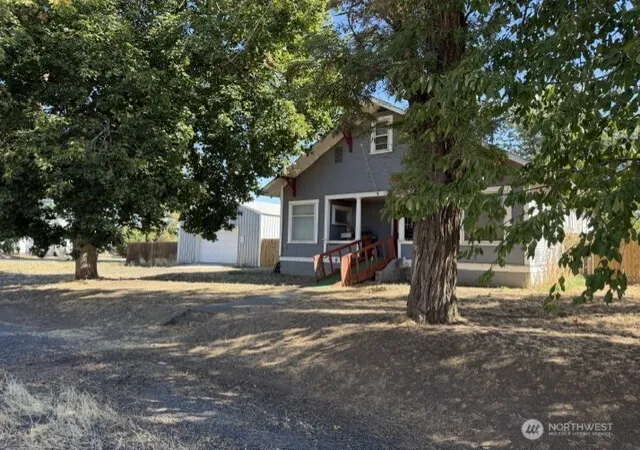 Photo 3 of Single family home for sale at 114 N F St, Prescott, WA 99348 | MLS# NWM2588289 | Listing updated on 2026-10-03