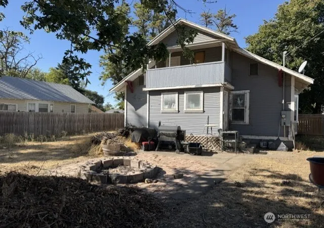 Photo 4 of Single family home for sale at 114 N F St, Prescott, WA 99348 | MLS# NWM2588289 | Listing updated on 2026-10-03