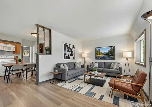 Photo 3 of Single family home for sale at 132 Whitman St, Leavenworth, WA 98826 | MLS# NWM2588297 | Listing updated on 2026-09-29