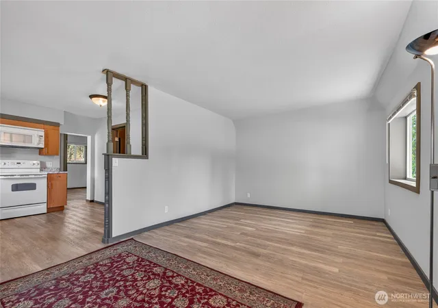 Photo 4 of Single family home for sale at 132 Whitman St, Leavenworth, WA 98826 | MLS# NWM2588297 | Listing updated on 2026-09-29
