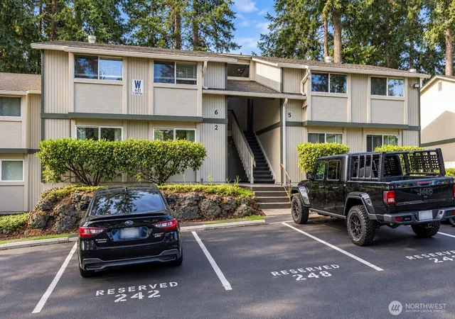 Photo 1 of Condo for sale at 431 S 325th Place #W2, Federal Way, WA 98003 | MLS# NWM2588298 | Listing updated on 2026-10-01