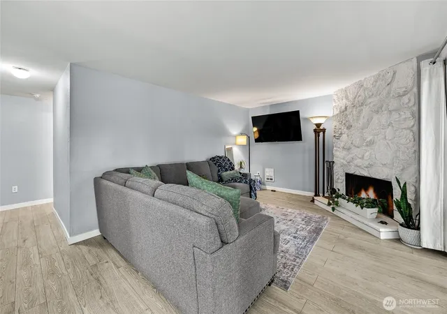 Photo 3 of Condo for sale at 431 S 325th Place #W2, Federal Way, WA 98003 | MLS# NWM2588298 | Listing updated on 2026-10-01