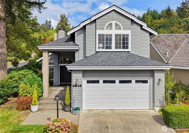 Photo 1 of Single family home for sale at 8313 61st Street Ct W, University Place, WA 98467 | MLS# NWM2588301 | Listing updated on 2026-10-01