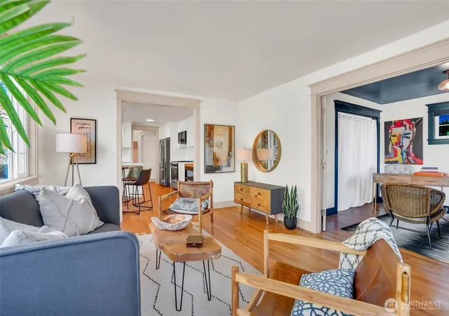 Photo 4 of Single family home for sale at 5428 25th Avenue SW, Seattle, WA 98106 | MLS# NWM2588304 | Listing updated on 2026-10-01