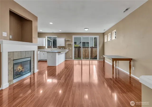 Photo 4 of Single family home for sale at 3211 Destination Ave E, Fife, WA 98424 | MLS# NWM2588307 | Listing updated on 2026-10-03