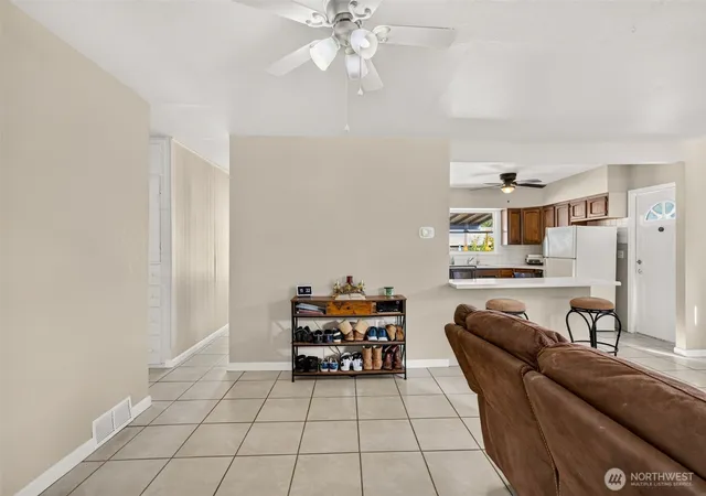Photo 1 of Single family home for sale at 4086 Tokay Ave, Malaga, WA 98828 | MLS# NWM2588310 | Listing updated on 2026-10-07