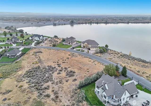 Photo 2 of Land for sale at 7576 Dune Lake Rd Se, Moses Lake, WA 98837 | MLS# NWM2588311 | Listing updated on 2026-09-28