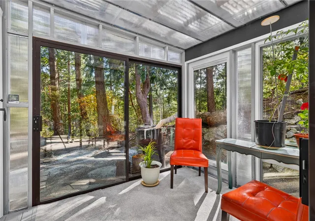 Photo 3 of Single family home for sale at 611 Wanapum Dr, La Conner, WA 98257 | MLS# NWM2588318 | Listing updated on 2026-10-26