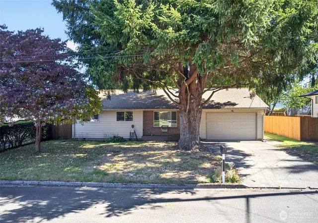 Photo 1 of Single family home for sale at 2016 J St Ne, Auburn, WA 98002 | MLS# NWM2588326 | Listing updated on 2026-10-02