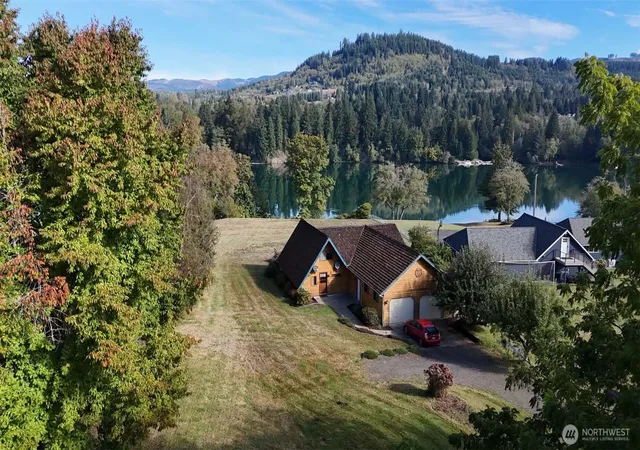 Photo 4 of Single family home for sale at 118 Fish Hatchery Rd, Mossyrock, WA 98564 | MLS# NWM2588328 | Listing updated on 2026-09-29