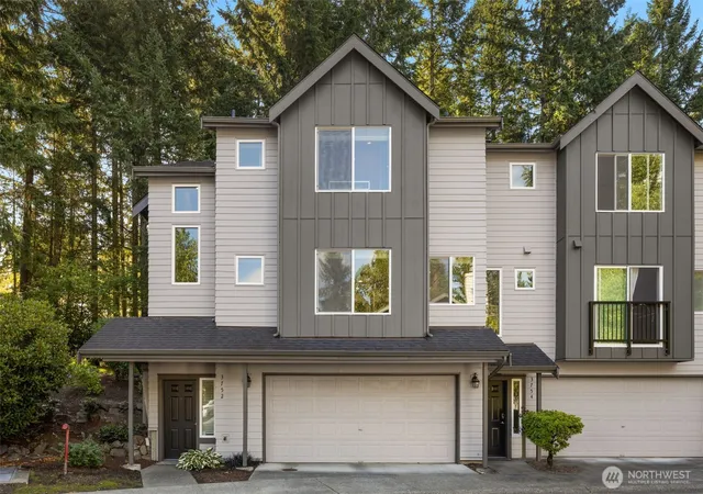 Photo 2 of Sale Pending at 3752 257th Avenue Se, Sammamish, WA 98029 | MLS# NWM2588331 | Listing updated on 2026-10-12