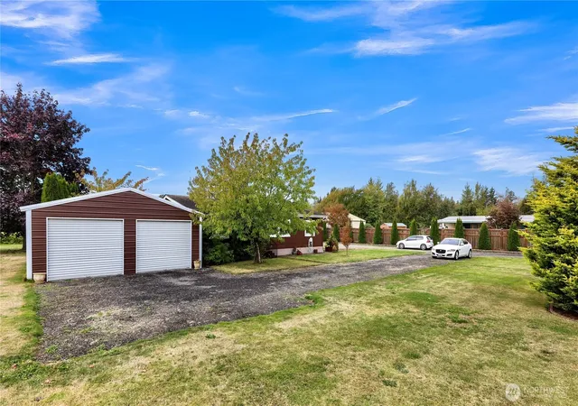 Photo 3 of Manufactured home for sale at 5823 Northwest Dr, Ferndale, WA 98248 | MLS# NWM2588333 | Listing updated on 2026-10-02