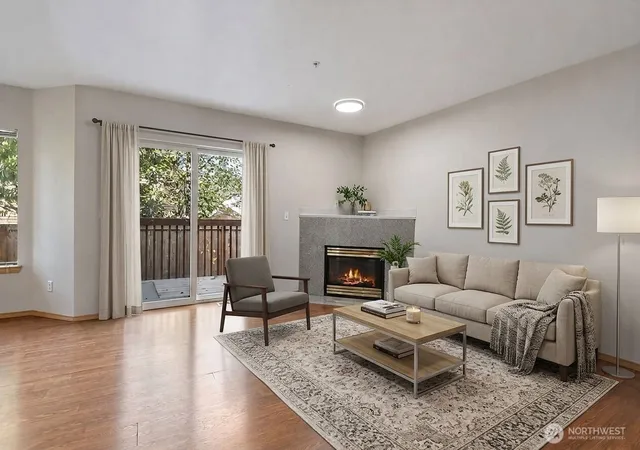 Photo 2 of Townhouse for sale at 15815 Admiralty Way #D-4, Lynnwood, WA 98087 | MLS# NWM2588336 | Listing updated on 2026-10-02