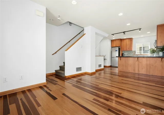 Photo 3 of Townhouse for sale at 4331 9th Avenue NE #C, Seattle, WA 98105 | MLS# NWM2588350 | Listing updated on 2026-10-02