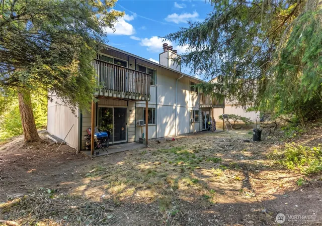 Photo 3 of Multi family home for sale at 3919 Mason Loop Rd, Tacoma, WA 98409 | MLS# NWM2588359 | Listing updated on 2026-10-10