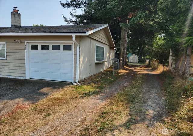 Photo 1 of Single family home for sale at 2473 W Bartlett, Lynden, WA 98264 | MLS# NWM2588363 | Listing updated on 2026-09-29