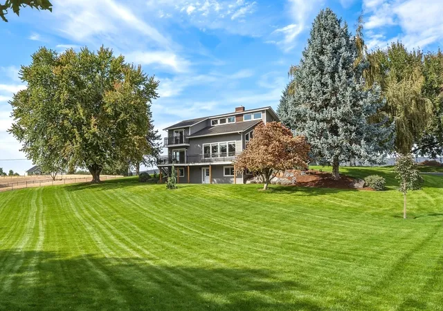 Single family home for sale at 2264 Old Milton Hwy, Walla Walla, WA 99362 | MLS# NWM2588373
