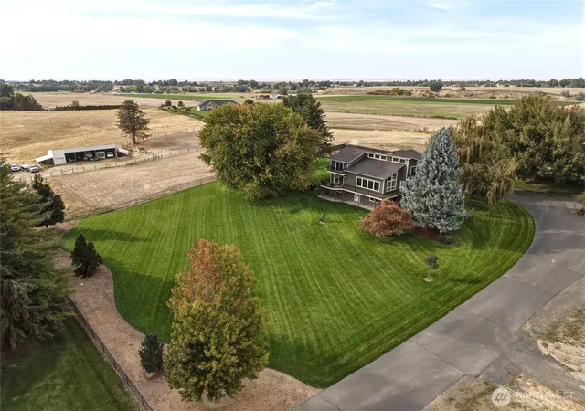 Photo 4 of Single family home for sale at 2264 Old Milton Hwy, Walla Walla, WA 99362 | MLS# NWM2588373 | Listing updated on 2026-10-02