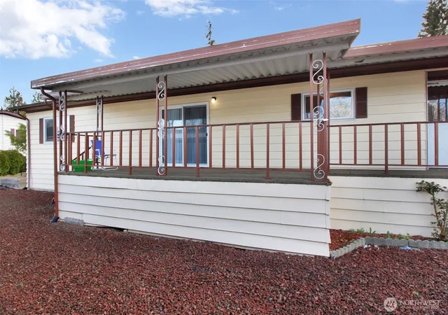 Photo 1 of Manufactured home for sale at 620 112th Street Se #174, Everett, WA 98208 | MLS# NWM2588377 | Listing updated on 2026-09-29