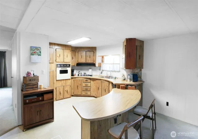 Photo 3 of Manufactured home for sale at 620 112th Street SE #174, Everett, WA 98208 | MLS# NWM2588377 | Listing updated on 2026-09-29