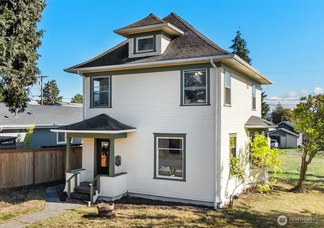 Single family home for sale at 2305 Harrison Ave, Everett, WA 98201 | MLS# NWM2588386