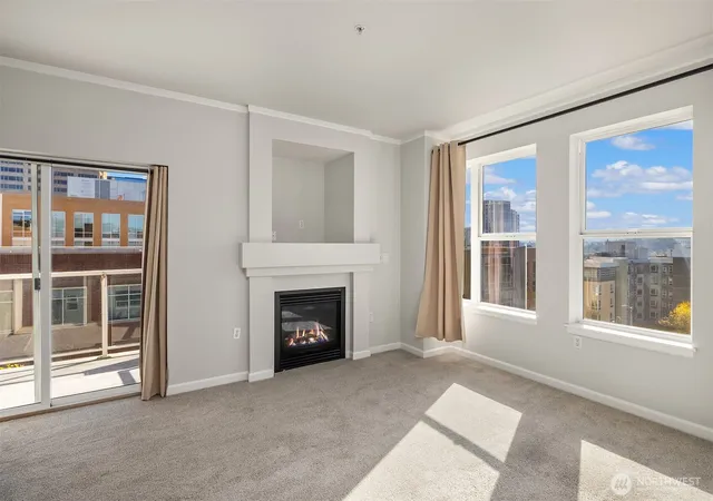 Photo 4 of Condo for sale at 4343 Roosevelt Way NE #601, Seattle, WA 98105 | MLS# NWM2588387 | Listing updated on 2026-10-11