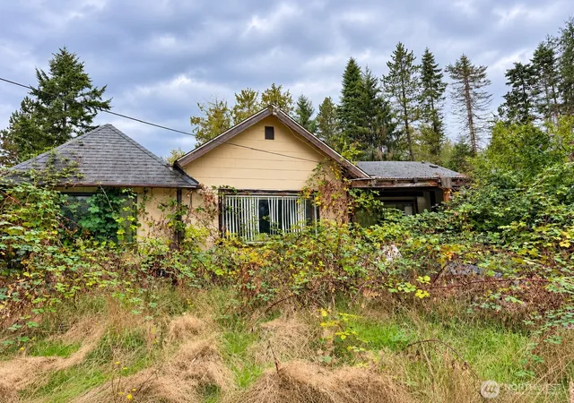 Photo 2 of Single family home for sale at 18646 Byers Rd Se, Maple Valley, WA 98038 | MLS# NWM2588392 | Listing updated on 2026-10-03