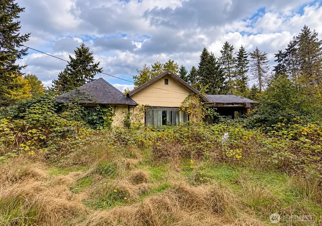 Photo 3 of Single family home for sale at 18646 Byers Rd Se, Maple Valley, WA 98038 | MLS# NWM2588392 | Listing updated on 2026-10-03