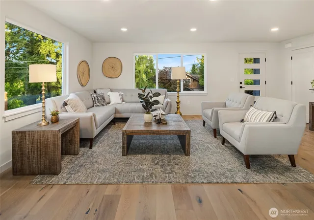 Photo 4 of Condo for sale at 10045 38th Avenue NE, Seattle, WA 98125 | MLS# NWM2588399 | Listing updated on 2026-10-01