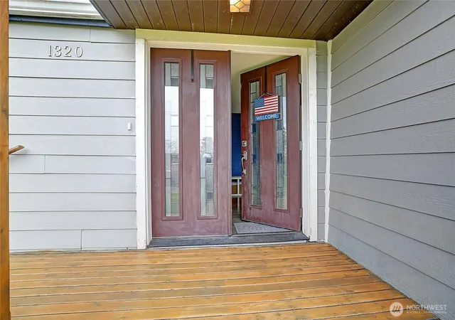 Photo 4 of Single family home for sale at 1320 Swantown Rd, Oak Harbor, WA 98277 | MLS# NWM2588400 | Listing updated on 2026-10-01