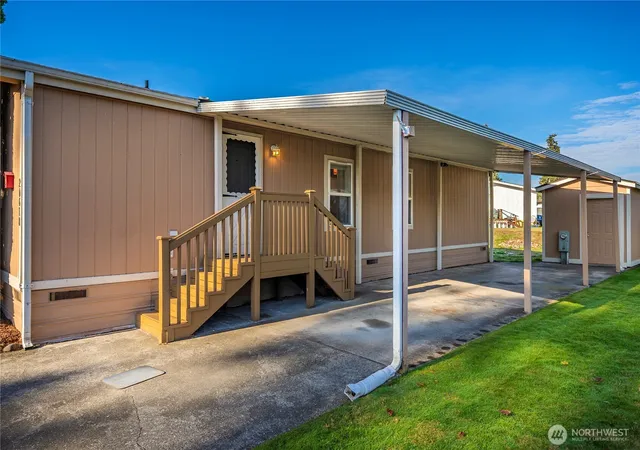 Photo 2 of Manufactured home for sale at 20618 10th Avenue E #47, Spanaway, WA 98387 | MLS# NWM2588402 | Listing updated on 2026-09-30
