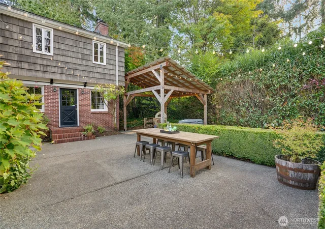 Photo 2 of Sale Pending at 11716 77th Avenue Ct Sw, Lakewood, WA 98498 | MLS# NWM2588403 | Listing updated on 2026-10-13
