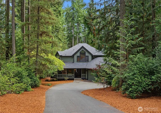 Photo 1 of Single family home for sale at 10442 Leeway Ave Nw, Silverdale, WA 98383 | MLS# NWM2588404 | Listing updated on 2026-10-01