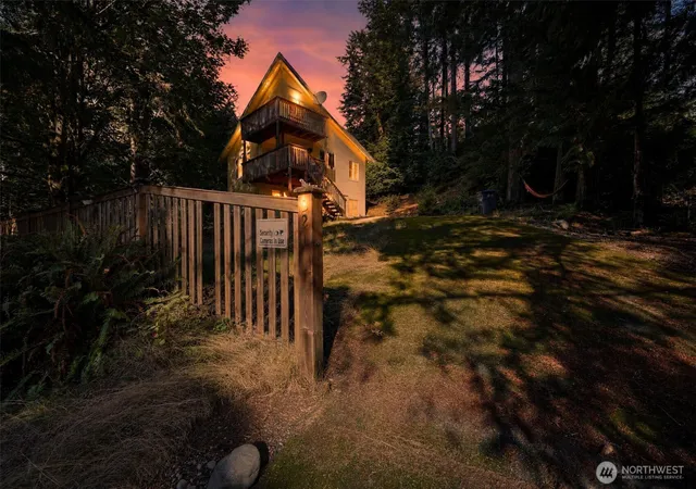 Photo 1 of Single family home for sale at 221 N Trl Head Loop, Lilliwaup, WA 98555 | MLS# NWM2588428 | Listing updated on 2026-10-01