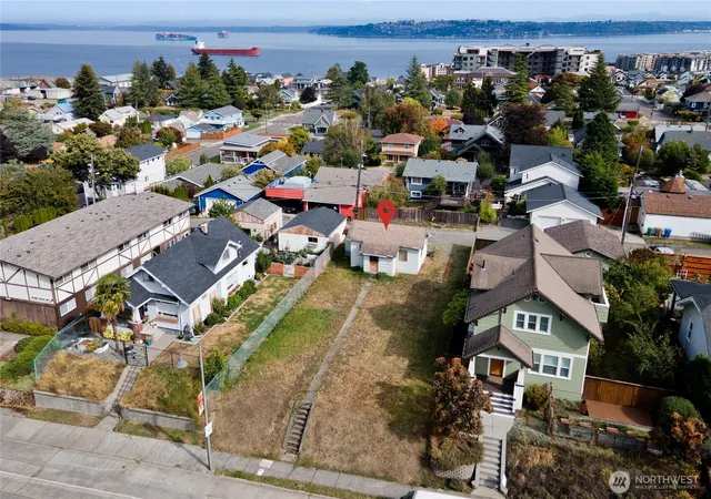Photo 3 of Single family home for sale at 5209 N Pearl St, Ruston, WA 98407 | MLS# NWM2588429 | Listing updated on 2026-10-01