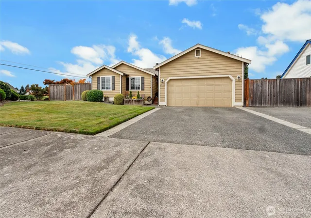 Photo 3 of Single family home for sale at 6506 155th Avenue E, Sumner, WA 98390 | MLS# NWM2588432 | Listing updated on 2026-10-01