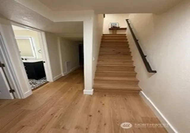 Photo 2 of Single family home for sale at 418 Kennebeck Ave S, Kent, WA 98030 | MLS# NWM2588439 | Listing updated on 2026-10-01