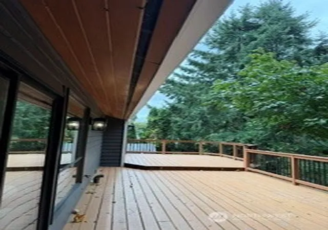 Photo 3 of Single family home for sale at 418 Kennebeck Ave S, Kent, WA 98030 | MLS# NWM2588439 | Listing updated on 2026-10-01
