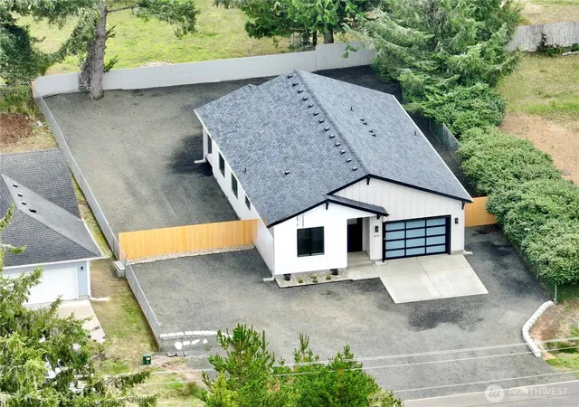 Photo 2 of Single family home for sale at 870 Mount Olympus Ave Se, Ocean Shores, WA 98569 | MLS# NWM2588457 | Listing updated on 2026-10-01
