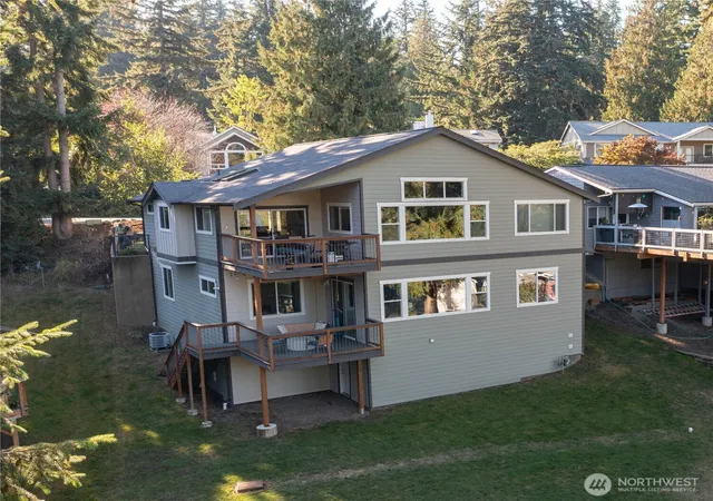 Photo 2 of Single family home for sale at 6 Bogey Ln, Bellingham, WA 98229 | MLS# NWM2588477 | Listing updated on 2026-10-01