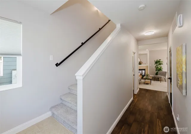 Photo 4 of Townhouse for sale at 352 NE Miramar Cir, Bremerton, WA 98311 | MLS# NWM2588482 | Listing updated on 2026-10-02