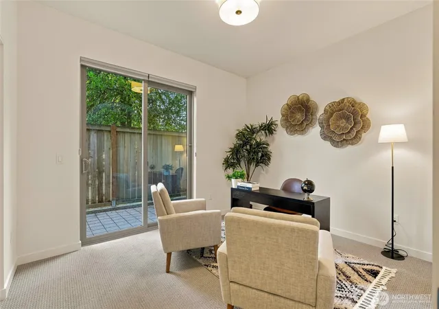 Photo 4 of Townhouse for sale at 18504 Wallingford Ave N, Shoreline, WA 98133 | MLS# NWM2588484 | Listing updated on 2026-09-29