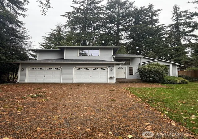 Photo 1 of Single family home for sale at 1107 Stevens St, Steilacoom, WA 98388 | MLS# NWM2588498 | Listing updated on 2026-09-30